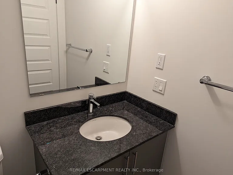 103 Roger St #109 — Photo 7