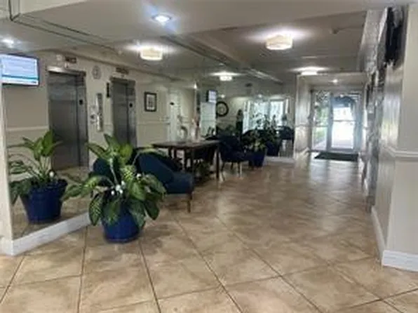 2350 NE 135th Street #203, North Miami, FL 33181