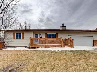 6651 Village Dr, Casper, WY 82604