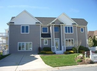 13516 Yellow Banks Ct, Ocean City, MD 21842