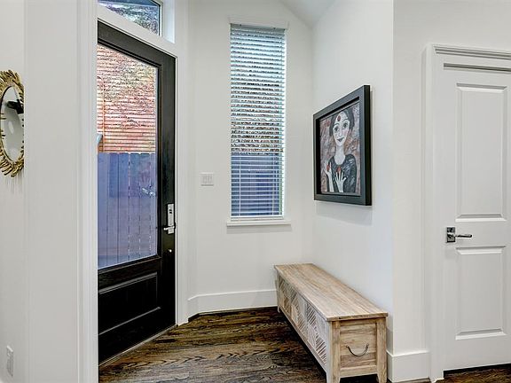 3rd image of 2331 Richton St