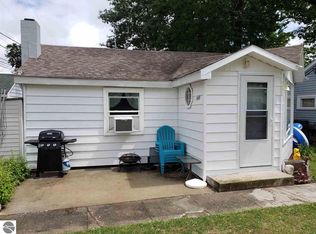 160 N Huron Rd, Au Gres, MI 48703