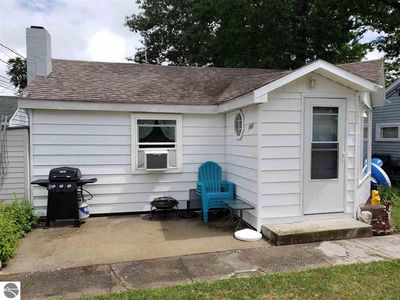 160 N Huron Rd, Au Gres, MI, 48703