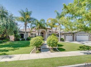 12304 Portebello Dr, Bakersfield, CA 93312