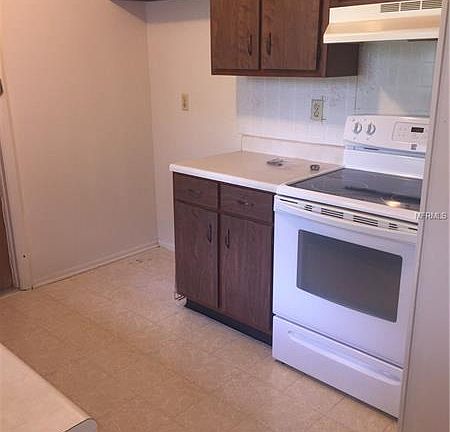 4th image of 148 E Frederick Ave