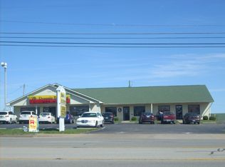 1377 N Main St, Beaver Dam, KY 42320