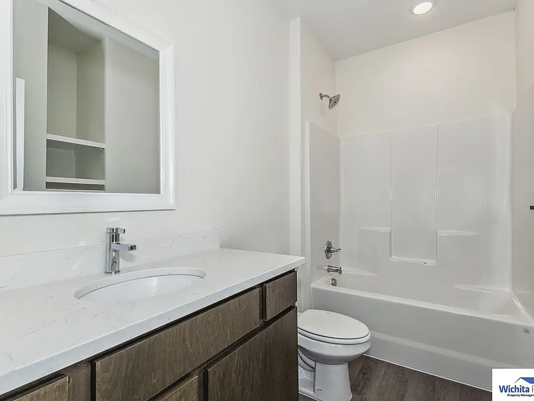 9901 E Annabelle Cir — Photo 12