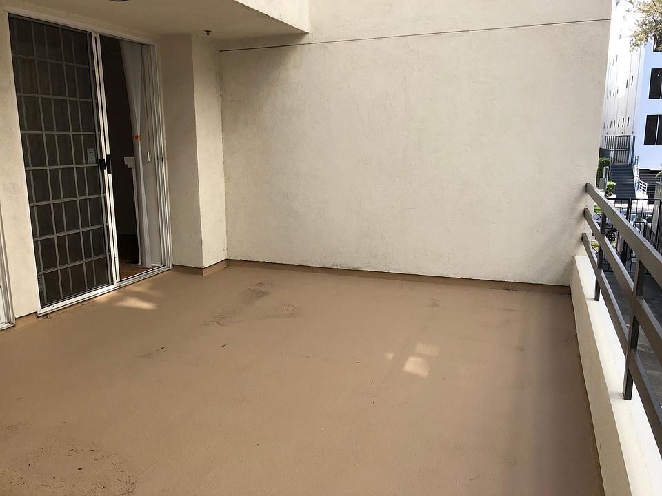 1 Bedroom #106 Private Big Balcony