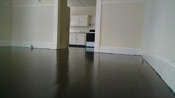 2nd image of 137 S Main St APT A