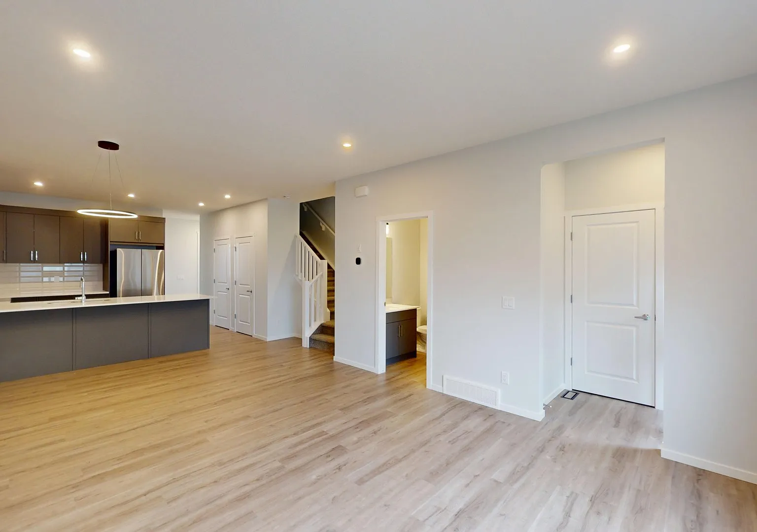 408 Cityline Way NE — Photo 3