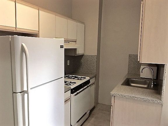 3rd image of 735 W 183rd St APT 2C