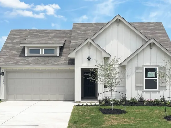 1805 Redchinned Dr, Lockhart, TX 78644