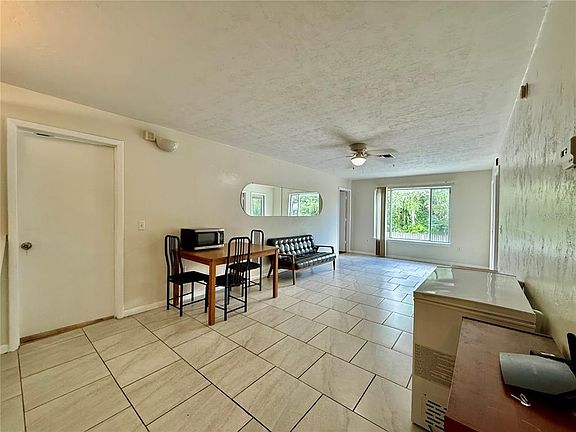 3rd image of 3800 SW 20TH AVENUE #207