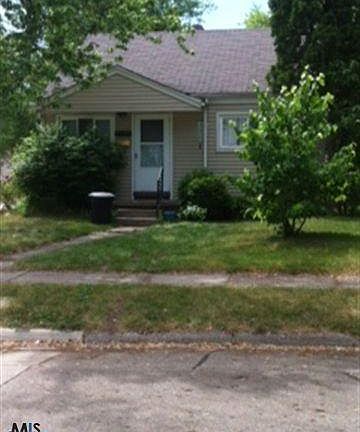 2nd image of 23705 Davey Ave