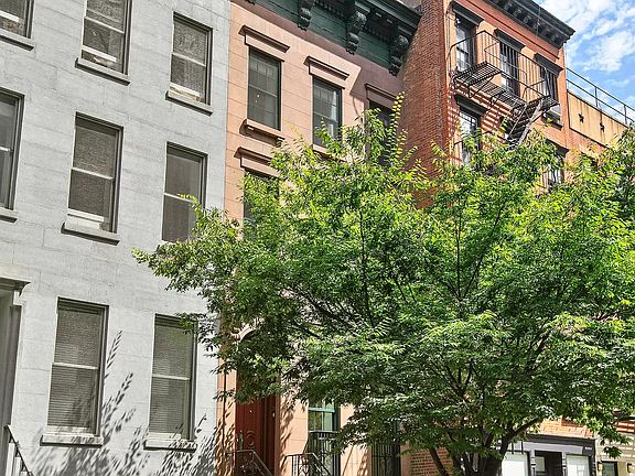 4th image of 343 E 18th St