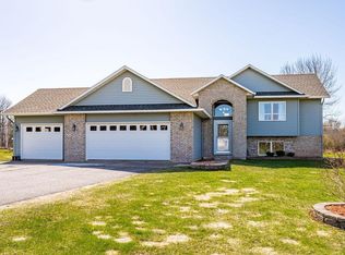 4053 Stebner Rd, Hermantown, MN 55811