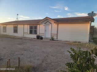 1080 N Annie Ln, Benson, AZ 85602