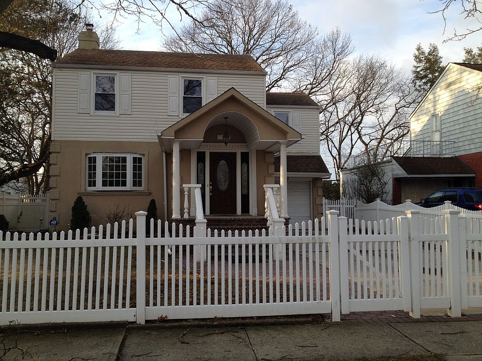 1st image of 21 Roy St
