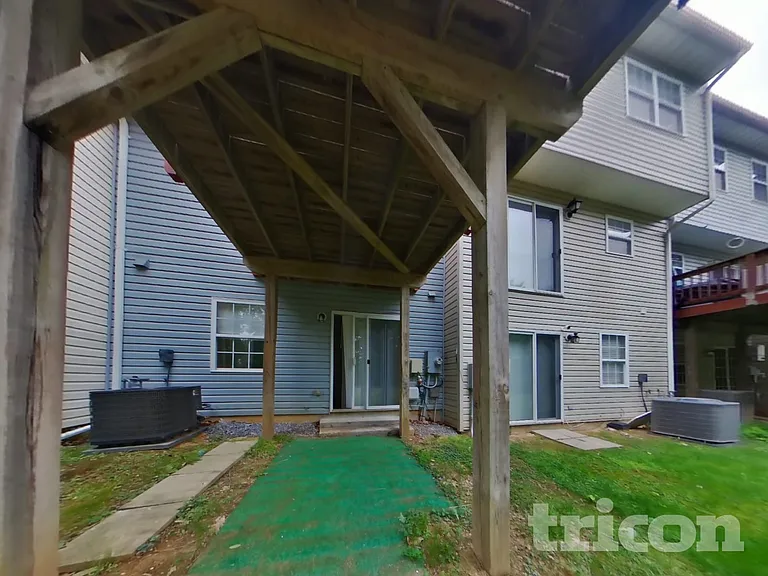 1306 Sutler Ter — Photo 16
