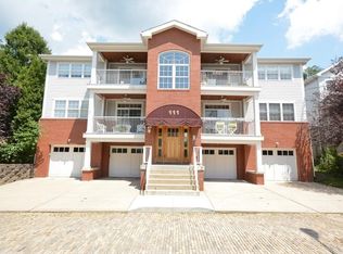 111 5th St APT A, Aspinwall, PA