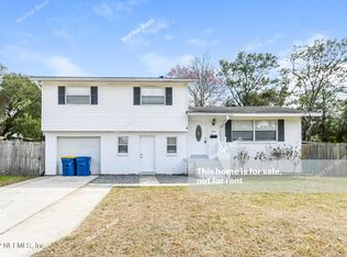 929 Millard Ct W, Jacksonville, FL 32225