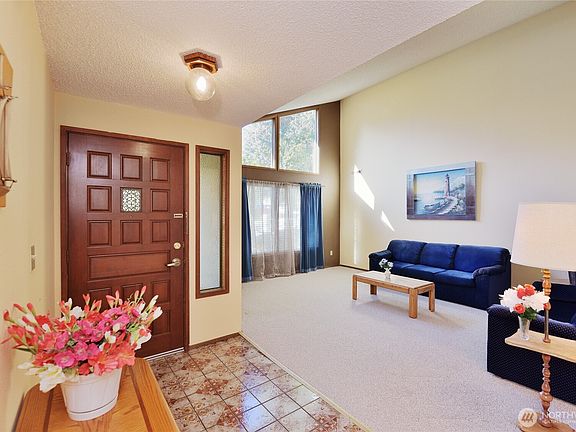 5th image of 17719 54th Avenue W