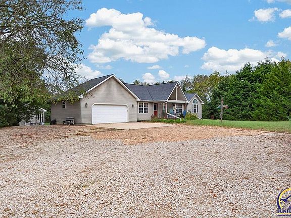 2nd image of 10363 S Rd