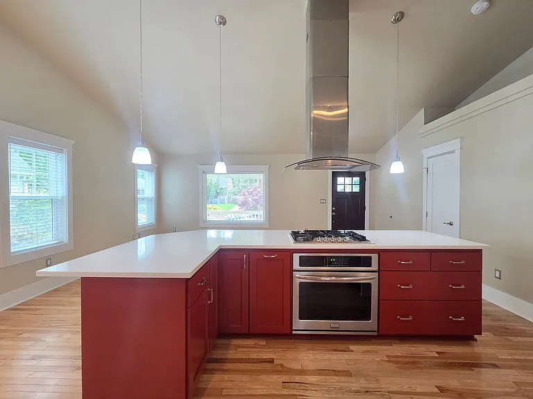 34 W 26th Ave — Photo 8