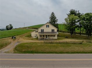 513 Ragersville Rd NW, Sugarcreek, OH 44681