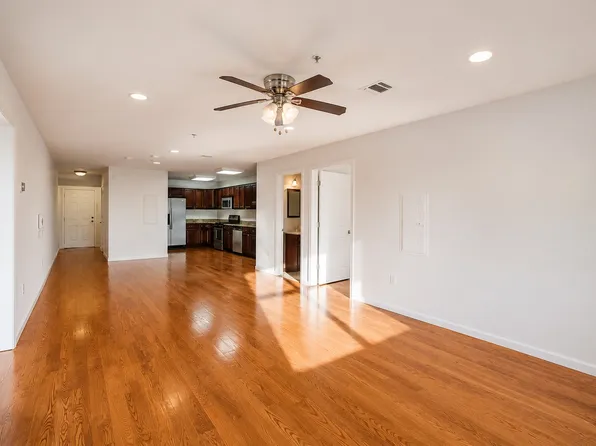 135 38th St, Union City, NJ