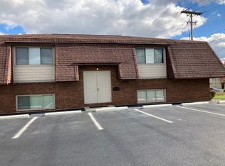 2500 N Cole St #4, Lima, OH 45801