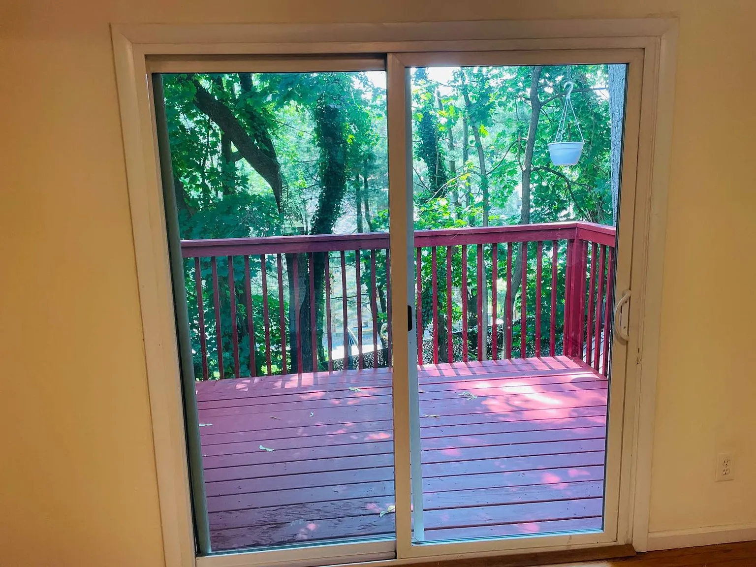 3 bed, 2.0 bath, 1200 sqft, $3,775 — Photo 4