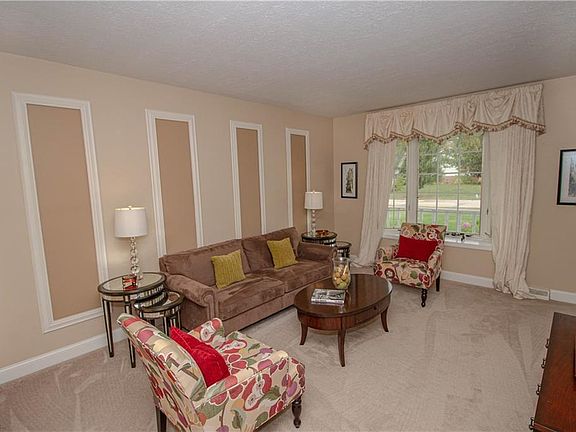 5th image of 3472 Clover Dr