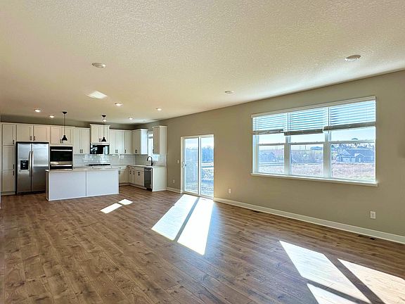 5th image of 6287 Jennifer Ave S