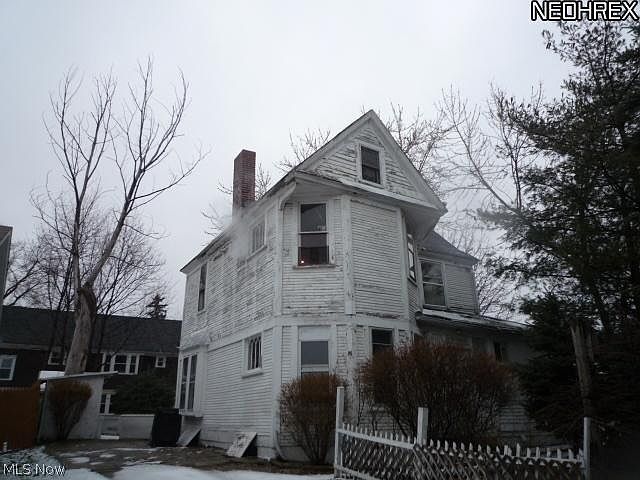 1st image of 115 E Cuyahoga Falls Ave