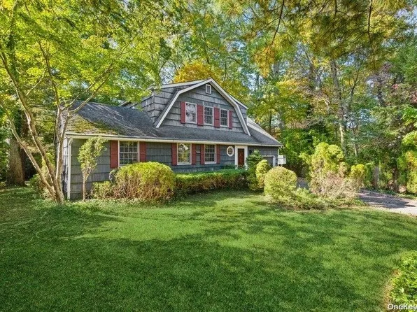 158 Chestnut Circle, Northport, NY 11768