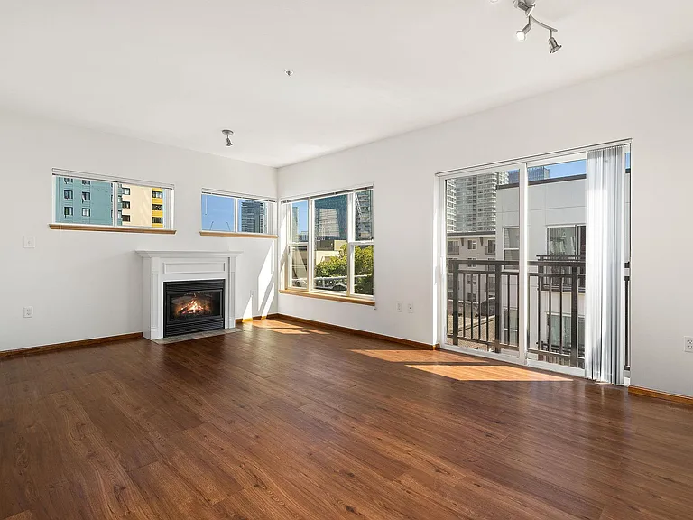 The Sidney — Photo 86