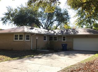 6215 E 9th St N, Wichita, KS 67208
