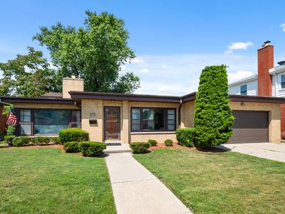 11530 S Campbell Ave, Chicago, IL, 60655