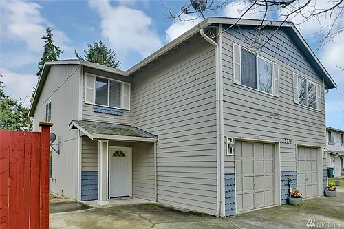 320 35th St SE Photo 1