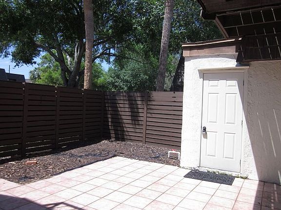 4th image of 15419 W Pond Woods Dr