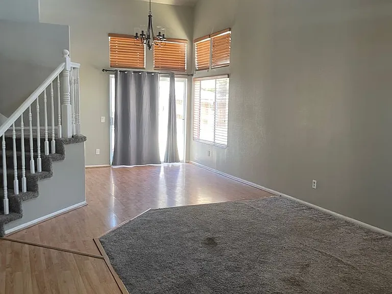 15721 Lake Ridge Rd — Photo 3
