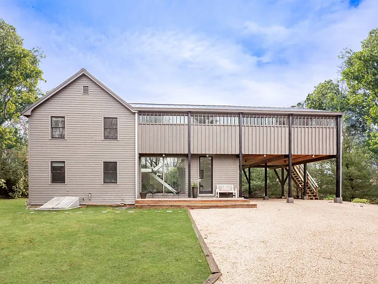 96 Springy Banks Rd — Photo 22