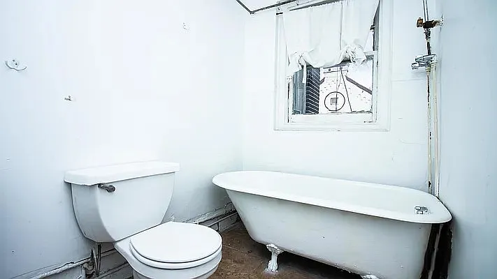 Rented by RBM Management | media 17