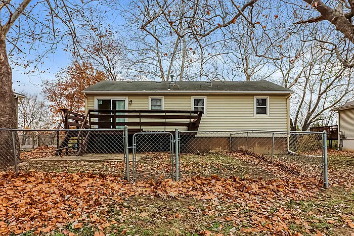 8502 Pershing Rd — Photo 12