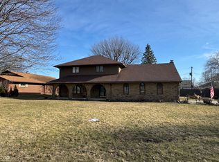 3515 Beechwood Ln, Anderson, IN 46011