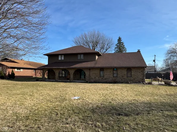 3515 Beechwood Ln, Anderson, IN 46011