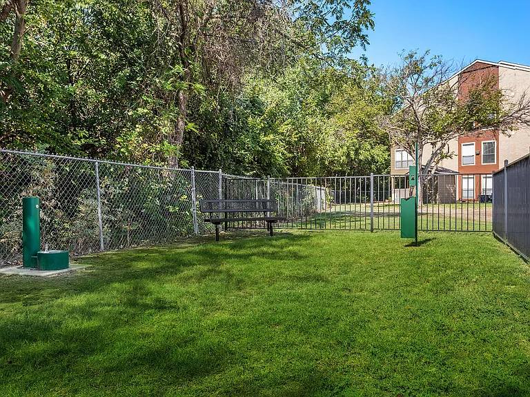 C242440_Westside_BarkPark_06