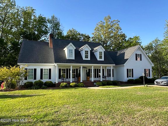 4th image of 6392 Waters Edge Drive