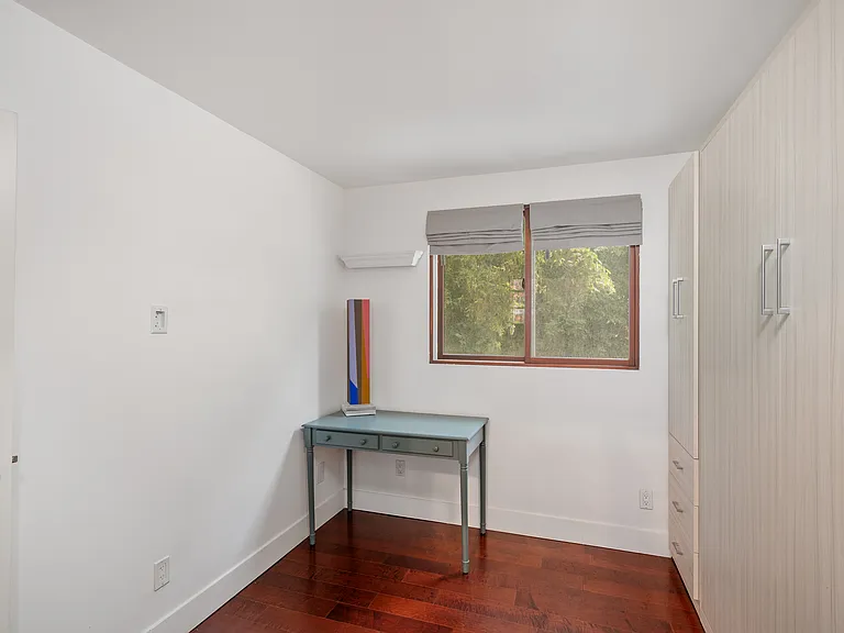 10013 Westwanda Dr — Photo 19